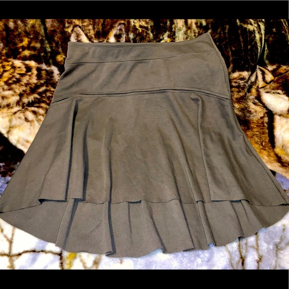 Simply Vera by Vera Wang Olive High Low Skirt Sz M - Picture 4 of 15